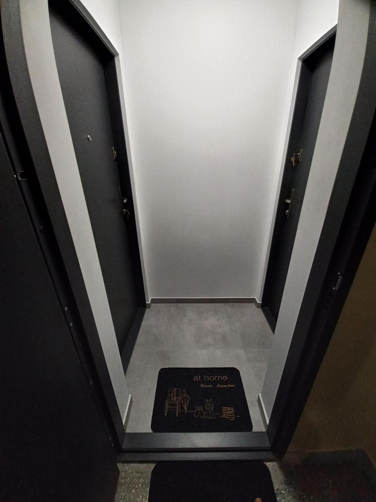 Neoapartments Lotnicza ヴロツワフ エクステリア 写真